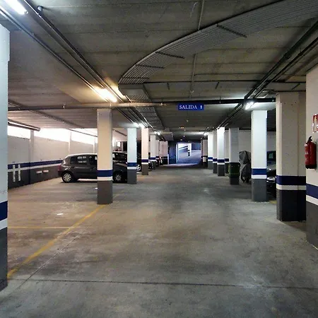 Palacio Congresos Отель 3*