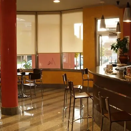 Palacio Congresos Отель Паленсия