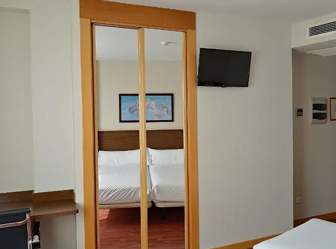 Hotell Palacio Congresos Palencia