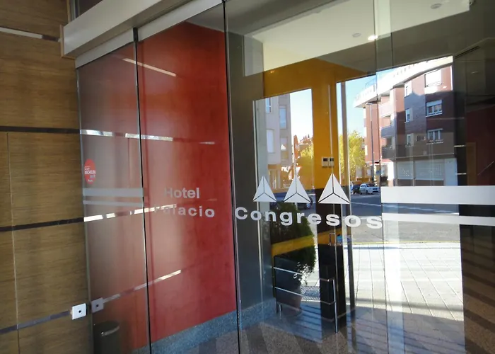 Hotell Palacio Congresos 3*
