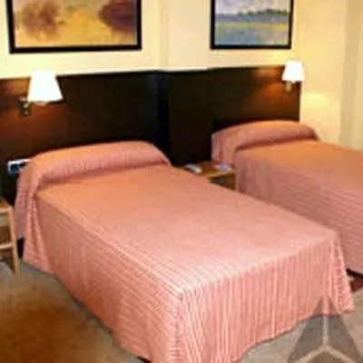 国会宫酒店 酒店 3*