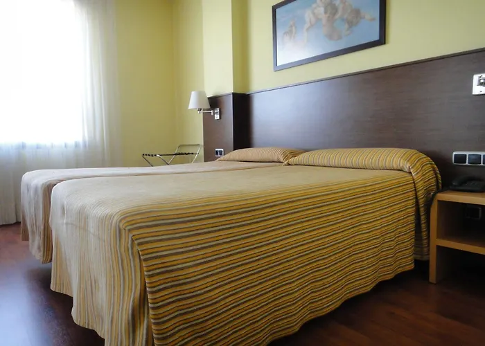 国会宫酒店 3* 帕伦西亚